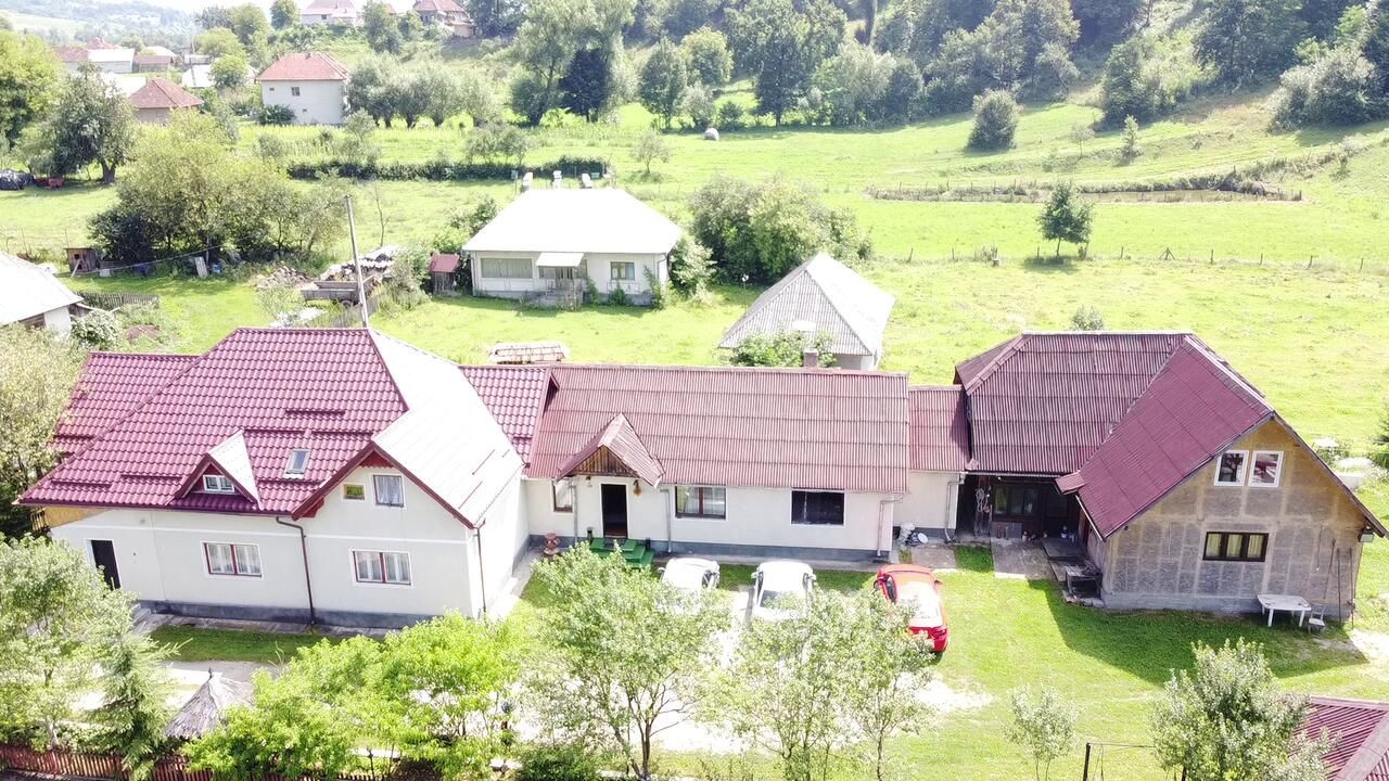 Гостевой дом Casa de peste râu Copalnic Mănăştur